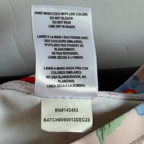 Ruffle Butts Girls 3T Floral Rash Guard Swimsuit Set with Striped Ruffle Bottoms - Picture 4 of 10